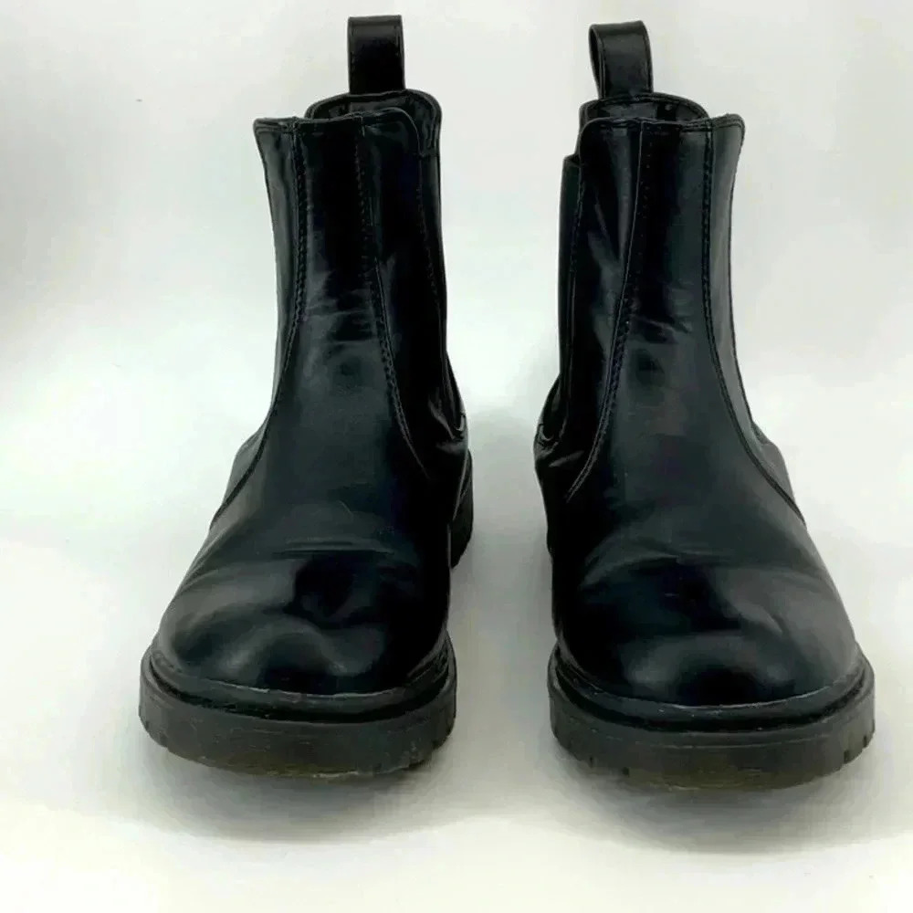ZIPPER  BOOTIES